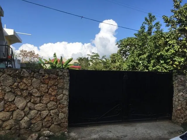 Apartamento Amueblado Caribe, Santo Domingo A 10 Minutos Del Aeropuerto Internacional De Las Americas 0*,  Доминиканская Республика