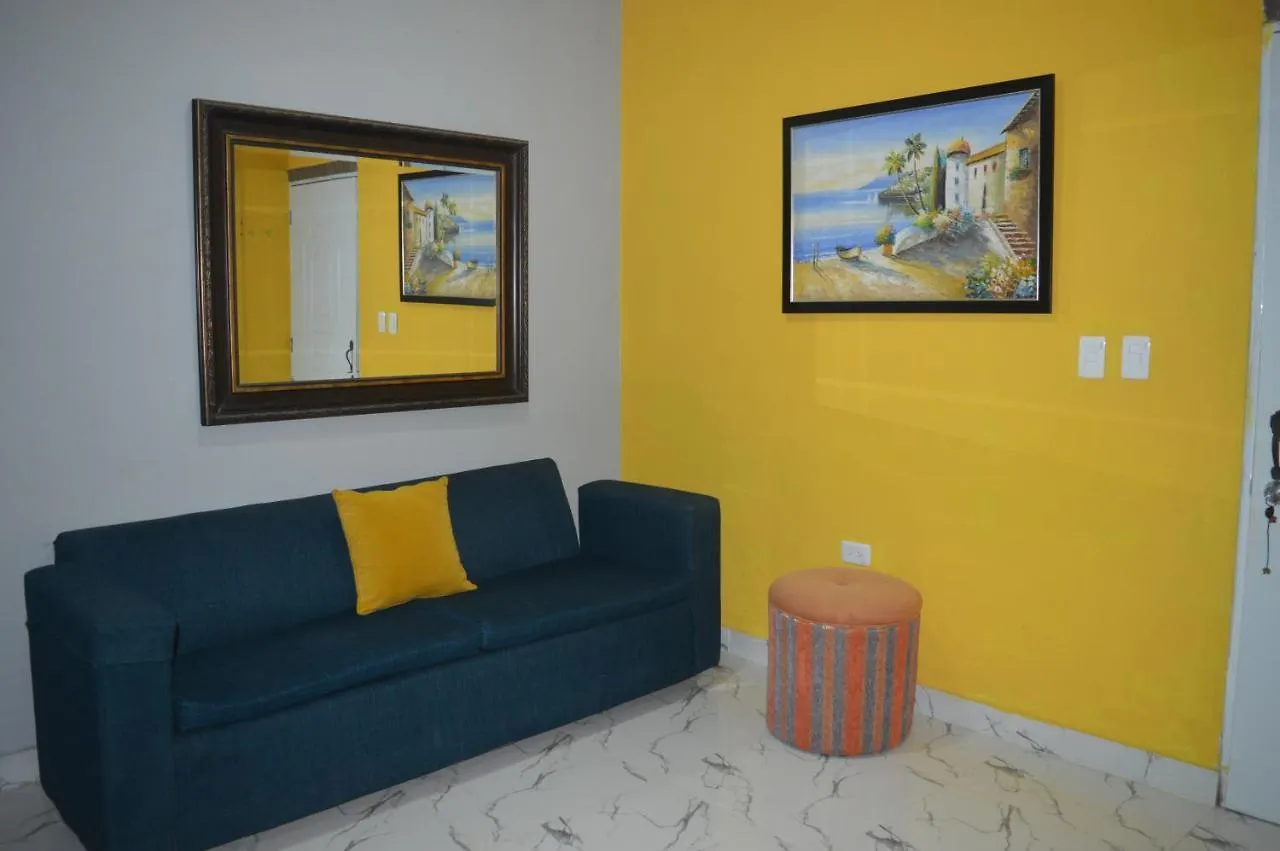 Apartment Apartamento Amueblado Caribe: Convenient Airport Retreat Santo Domingo